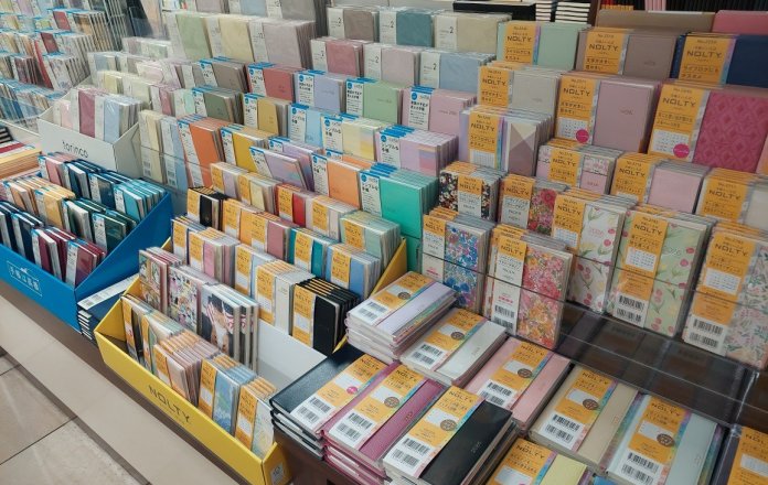 1月始まり手帳・カレンダー続々入荷中！